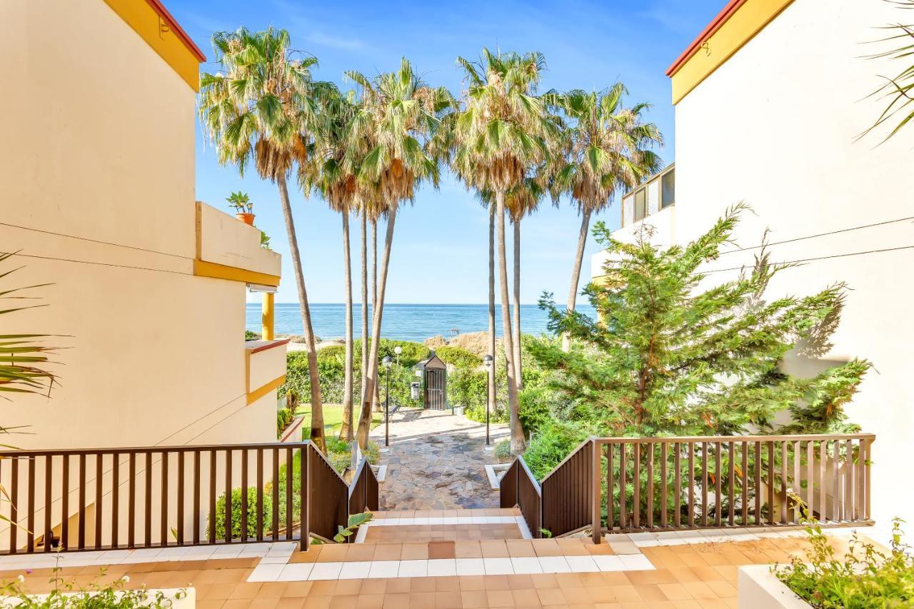 Super2Beachfront Marbella Exterior photo